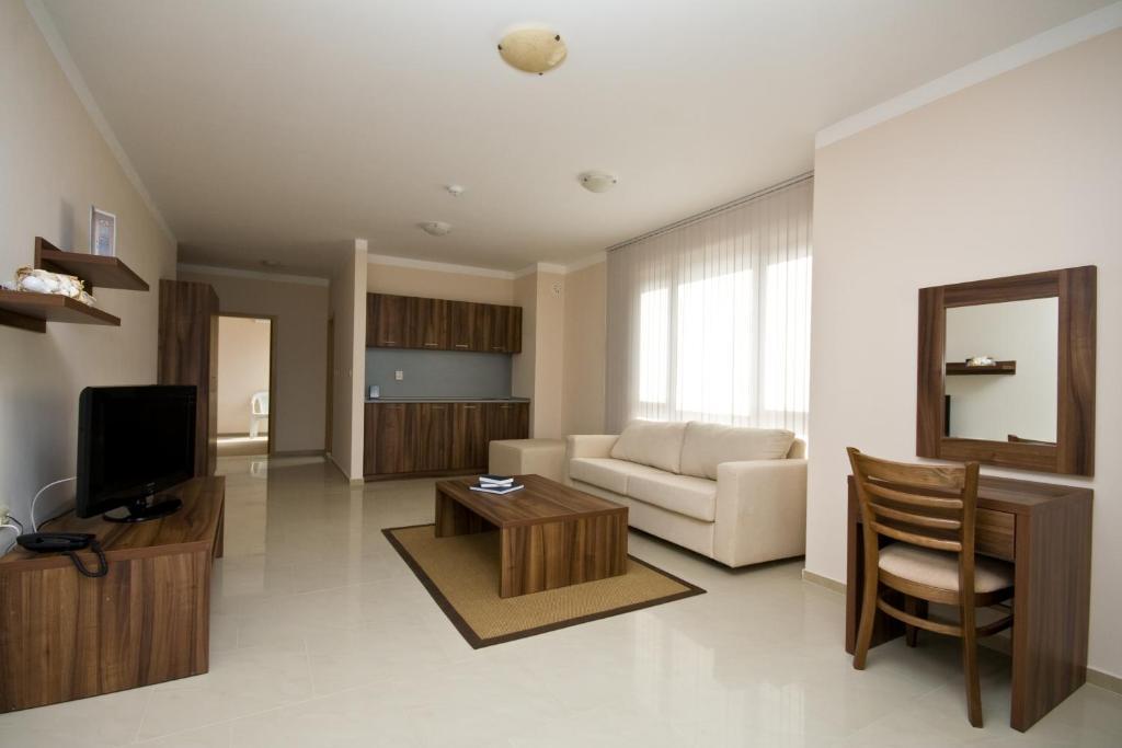 Paradise Bay Hotel Pomorie Bilik gambar