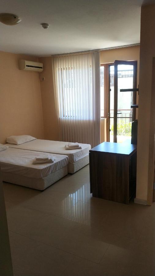 Paradise Bay Hotel Pomorie Luaran gambar